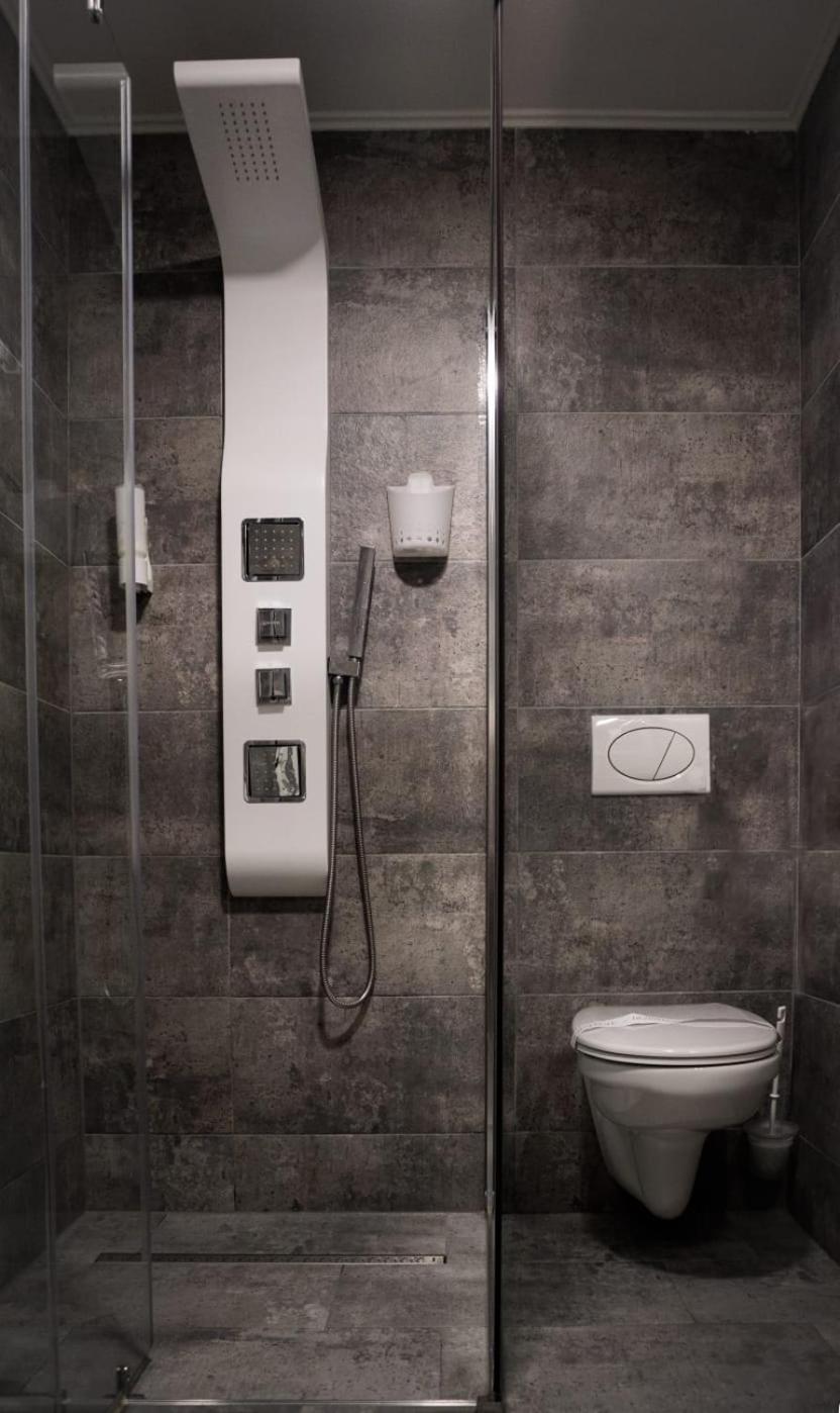 Casa Emilia Hotel Vajdahunyad Szoba fotó