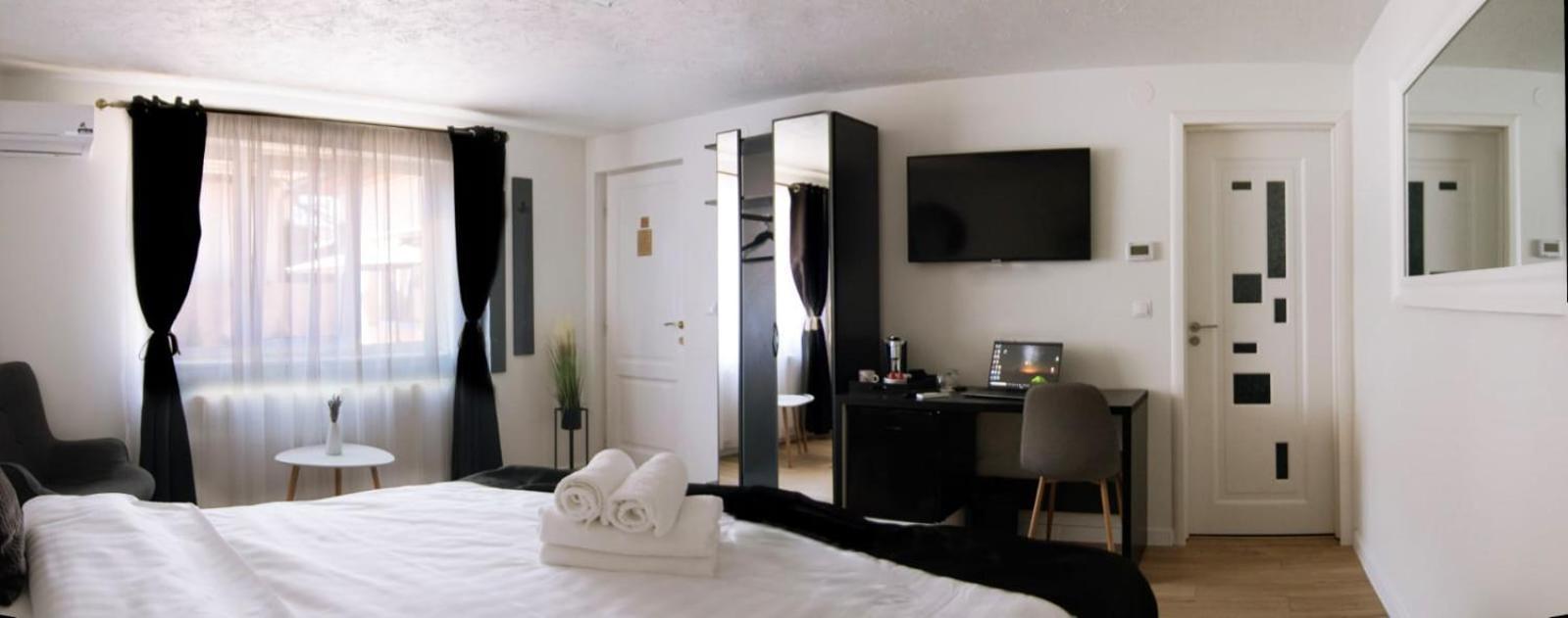 Casa Emilia Hotel Vajdahunyad Szoba fotó