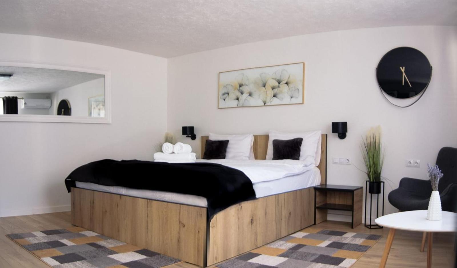 Casa Emilia Hotel Vajdahunyad Szoba fotó